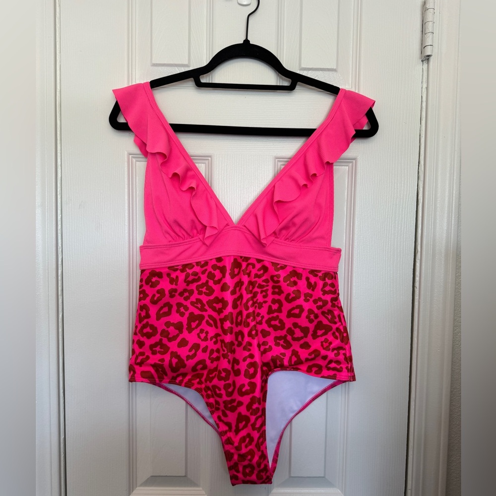 Pink leopard print bathing suit, ruffle straps